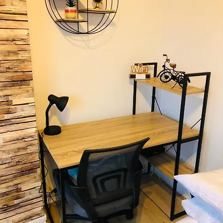 Cocon Palois Studio Cosy Dernier Etage Wifi Fibre Pau